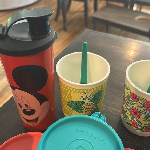 Bundle of kids Tupperware - Picture 6 of 6